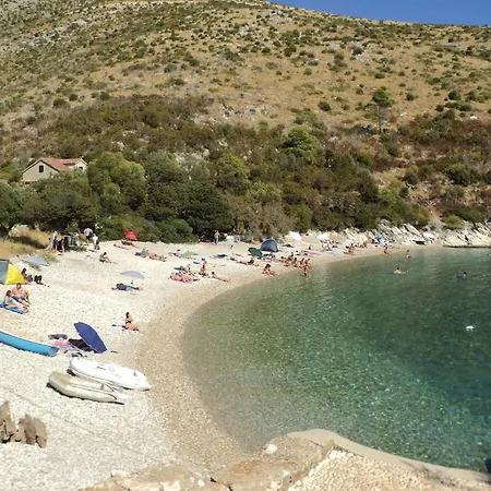 Rubinic Apartman Jelsa